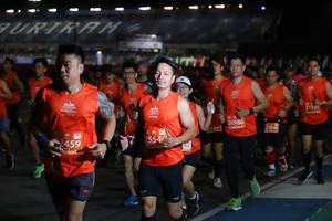 BIB: 21137, 26986, 220, 2554, 2459
                            <button type="button" onclick="openModal(11465542)" class="btn btn-primary btn-sm float-right btn-popup" data-toggle="modal" data-target=".modal-high-quality">
                        <i class="fas fa-shopping-cart"></i> Add to Cart
                    </button>
                                            <button type="button" onclick="isThisMe(11465542, true)" class="btn btn-success btn-sm float-right btn-popup btn-isme hidden" data-toggle="tooltip" data-placement="bottom" title="นี่คือรูปของคุณใช่ไหม คลิกที่นี่เพื่อเอาเข้าอัลบั้ม">
                        <i class="fas fa-plus"></i> Add to album
                    </button>
                    <button type="button" onclick="isThisMe(11465542, false)" class="btn btn-warning btn-sm float-right btn-popup btn-isnotme hidden">
                        <i class="fas fa-ban"></i> Remove from album
                    </button>